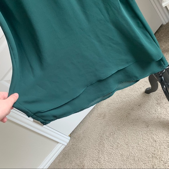 *Flaw* H&M emerald green asymmetrical shift Dress - Picture 5 of 10